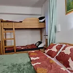 Ξενοδοχείο με διαμερίσματα Mia 3*