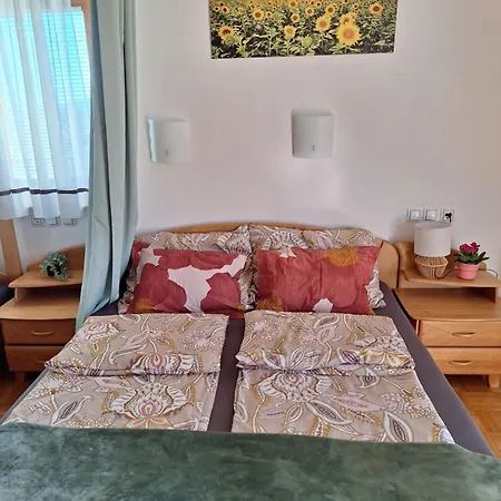 Mia Ξενοδοχείο με διαμερίσματα 3*